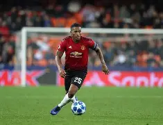 瓦伦西亚是皇马系还是巴萨系